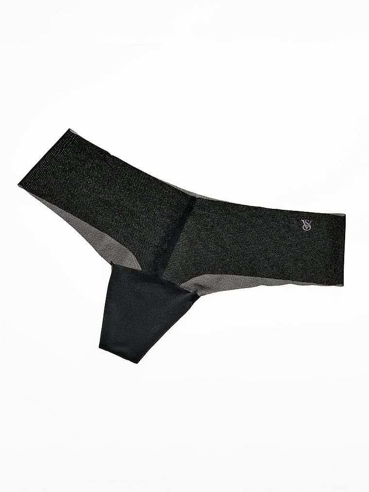 Tanga de plasă care nu apare. Produsul este negru și provine din colecția No-Show.