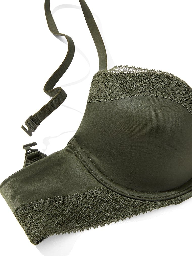 Sutien ușor căptușit, cu inserții demi din dantelă. Produsul este verde și provine din colecția Body by Victoria.