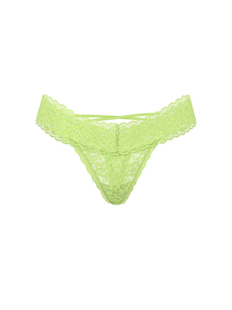 Tanga din dantelă cu bretele la spatele lui Blossom. Produsul este de culoare verde și provine din colecția Lacie.