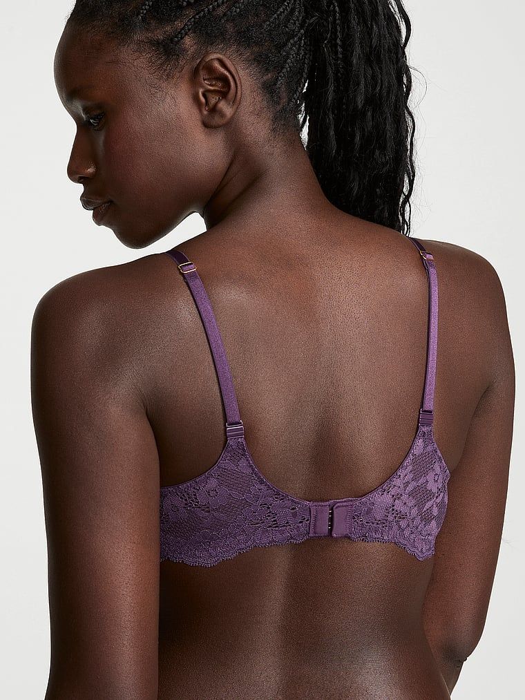 Sutien push-up Dream Angels. Produsul este de culoare mov și provine din colecția Dream Angels.