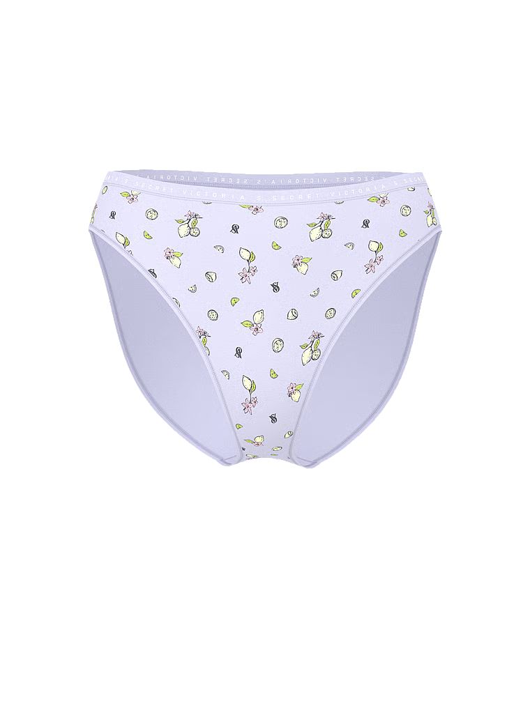 Chiloți din bumbac cu picioare înalte, pantaloni scurti cu picior înalt. Produsul este modelat și provine din colecția Victoria's Secret.