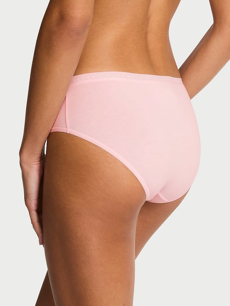 Chiloți din bumbac cu hiphugger. Produsul este roz și provine din colecția Victoria's Secret.