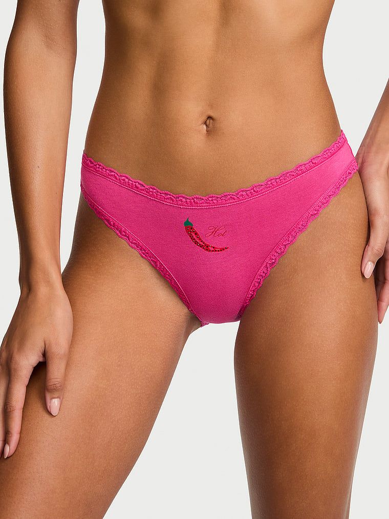 Chiloți din bumbac cu dantelă cu dantelă și baie de baie. Produsul este roz și provine din colecția Lace Trim.