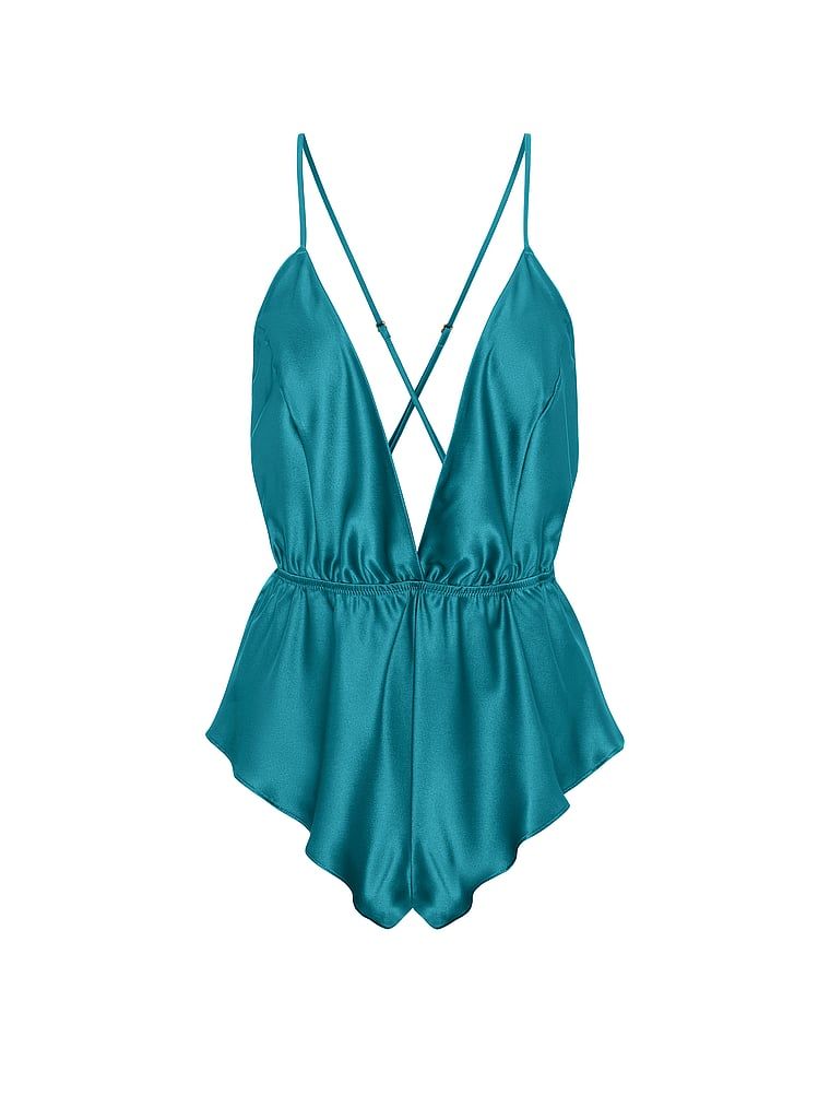 Costum de dormit din satin Flutter Romper. Produsul este albastru și provine din colecția Victoria's Secret.