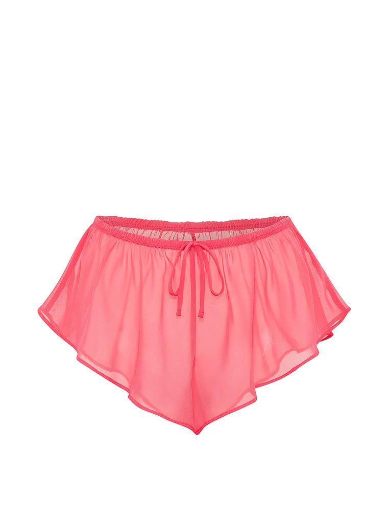 Pantaloni scurți de șiffon pentru somn. Produsul este roșu și provine din colecția Victoria's Secret.