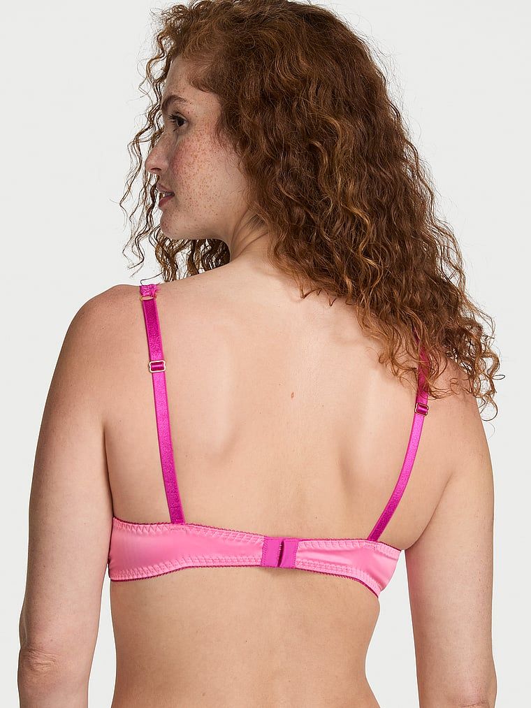 Sutiene fără sârmă, fără sârmă, satin Tease. Produsul este roz și provine din colecția Victoria's Secret.