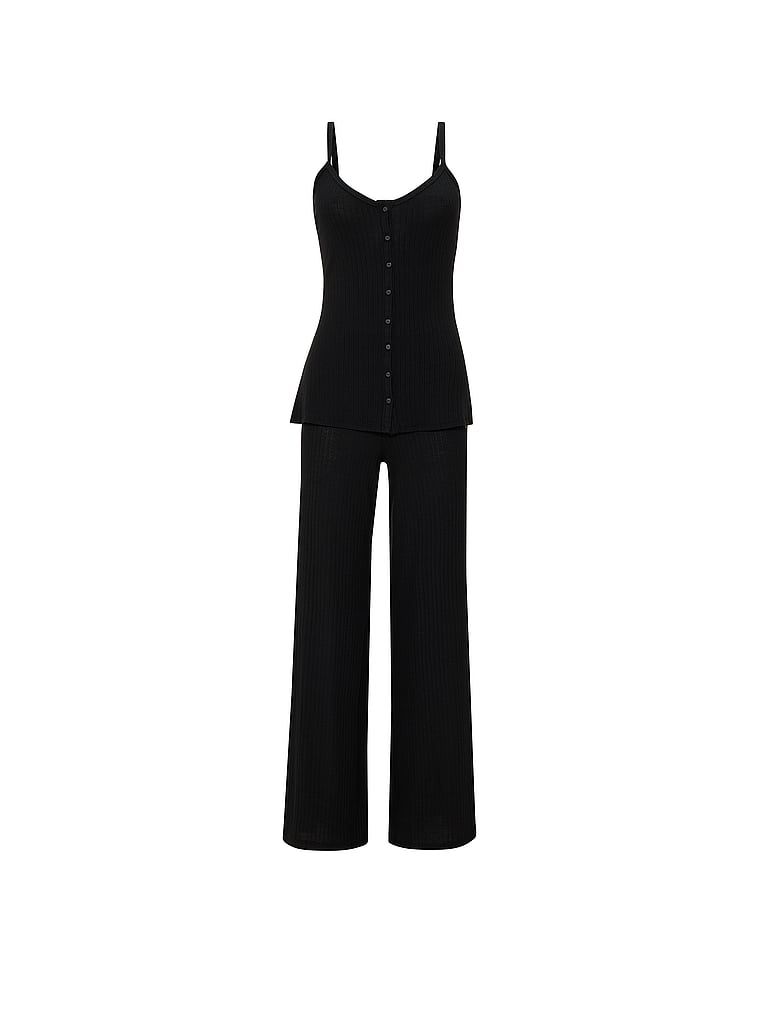 Un set făcut din modal pentru dormit - top și pantaloni SoSoft Wide-Rib. Produsul este negru și provine din colecția Victoria's Secret.