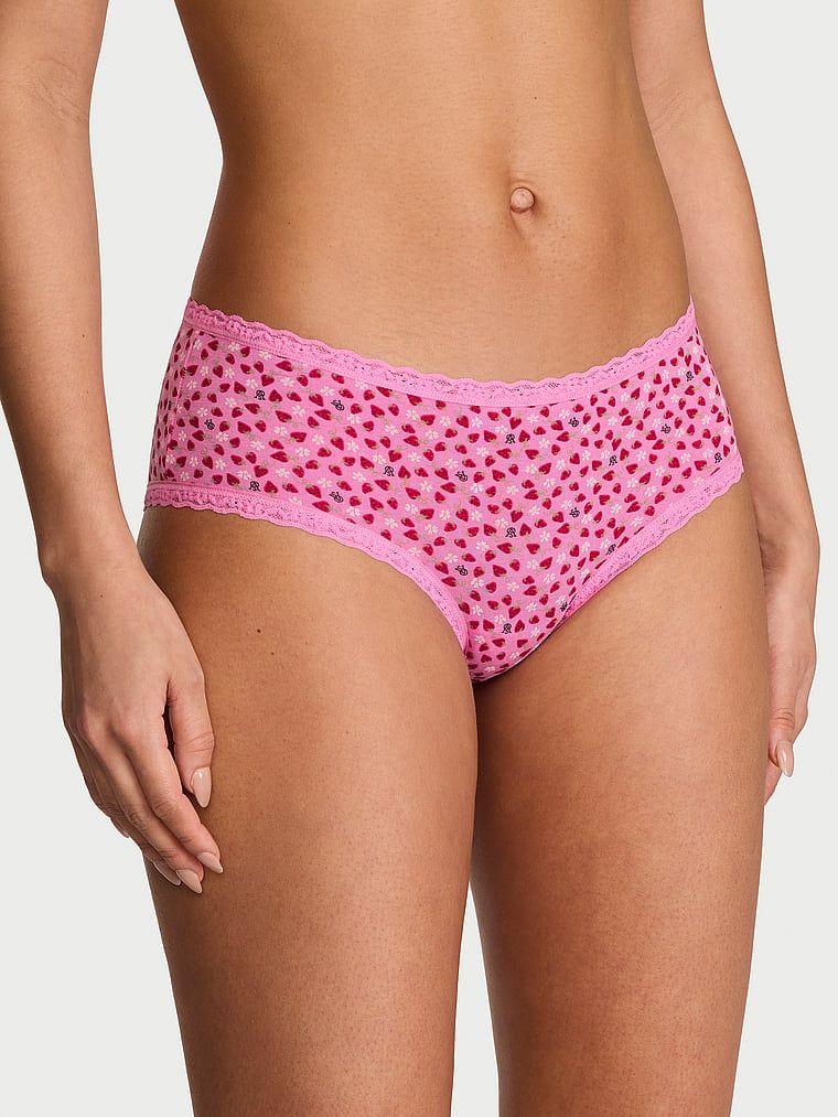 Chiloți de bumbac cu dantelă pe margini, dantelă-talie obraznică. Produsul este modelat și provine din colecția Lace Trim.
