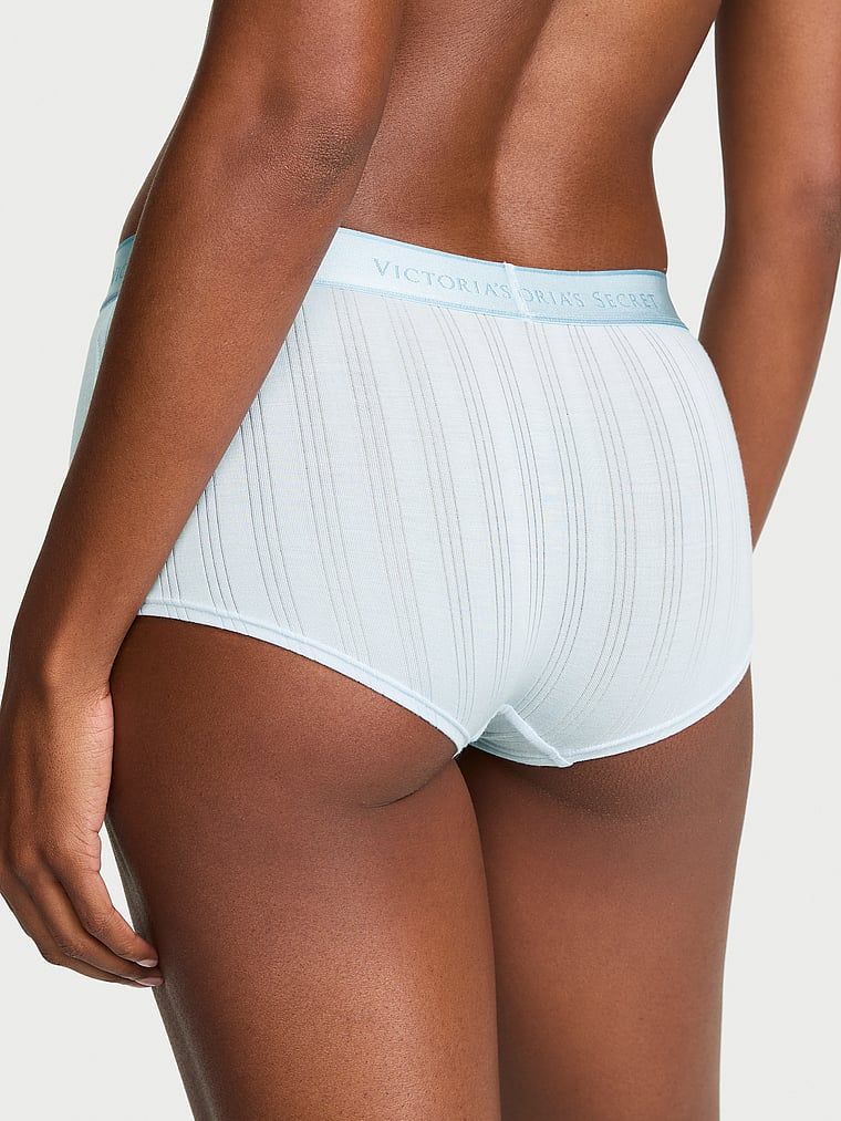 Pantaloni scurți din modal Ultra-Fine Logo Boyshort. Produsul este de culoare albastră și provine din colecția Bumbac.