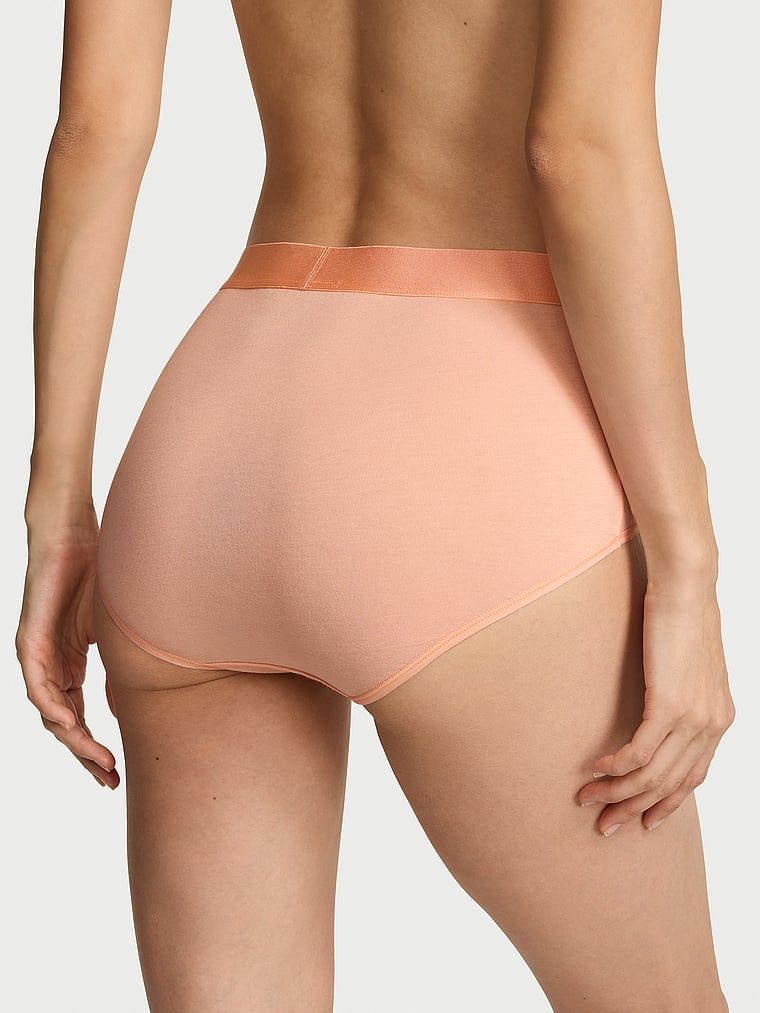 Chiloți din bumbac cu talie înaltă, cu un logo lucios Heart Shine Patch. Produsul este roz și provine din colecția Bumbac.