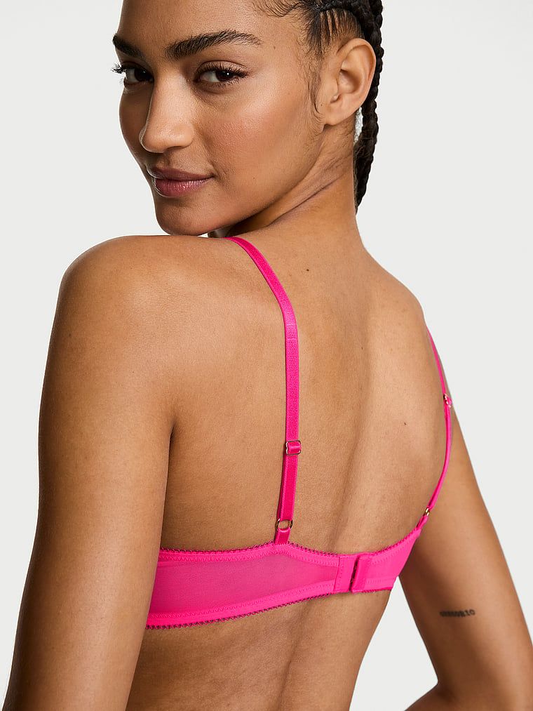 Wicked Pop Floral fără sutien căptușit. Produsul este modelat și provine din colecția Dream Angels.