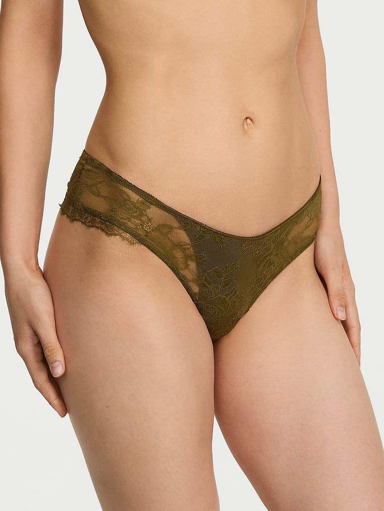 Peste chiloți Cheeky din dantelă. Produsul este de culoare verde și provine din colecția Very Sexy.