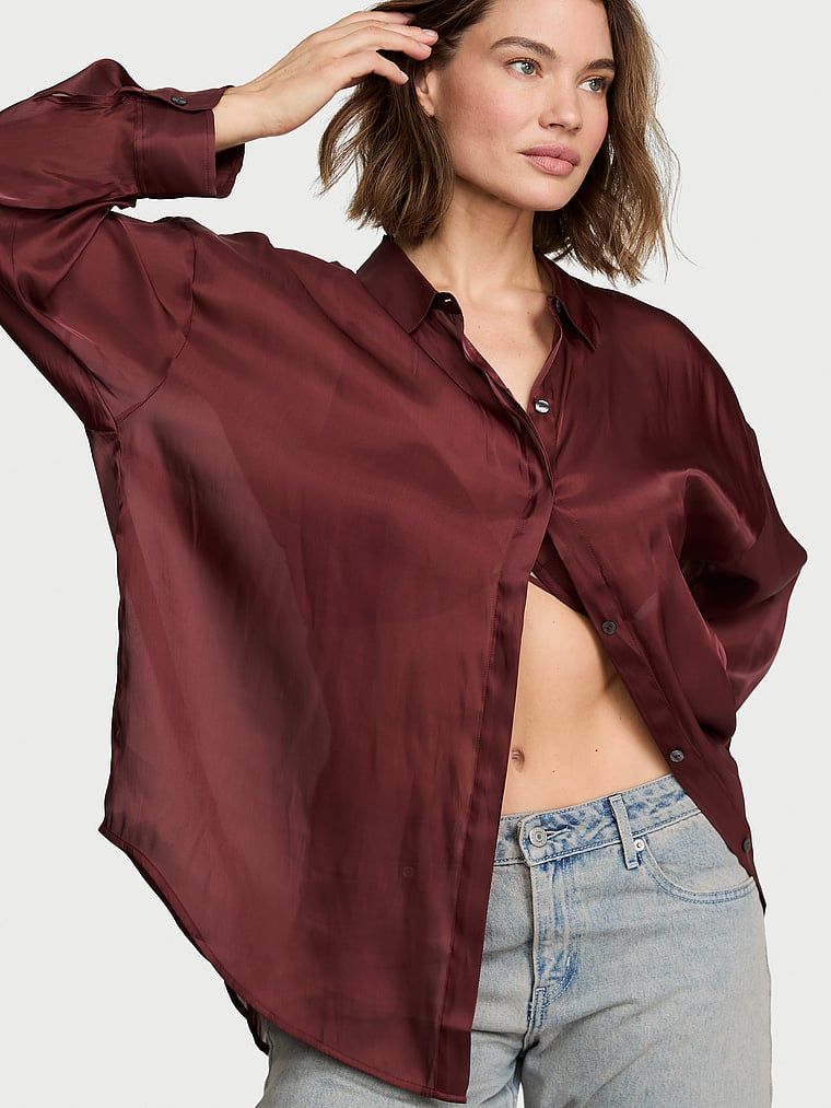 Bluză Luxe Sheer din satin transparent. Produsul este de culoare maro și provine din colecția Victoria's Secret.