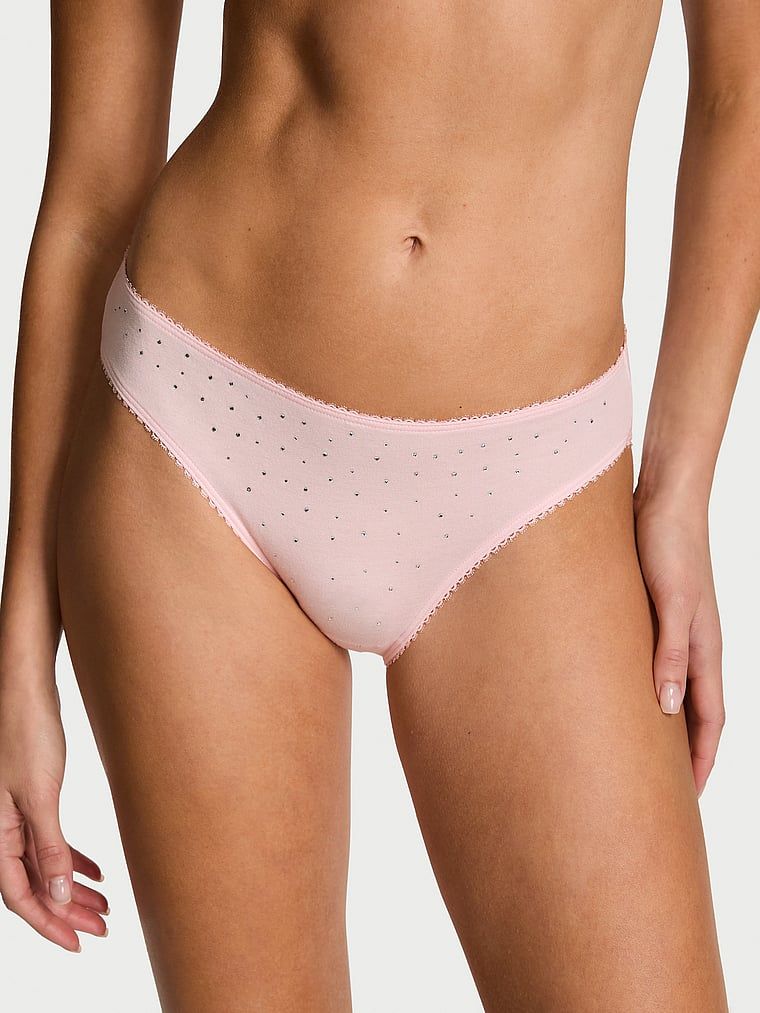 Chiloți din bumbac cu paiete Sparkle Bikini. Produsul este de culoare roz și provine din colecția Victoria's Secret.