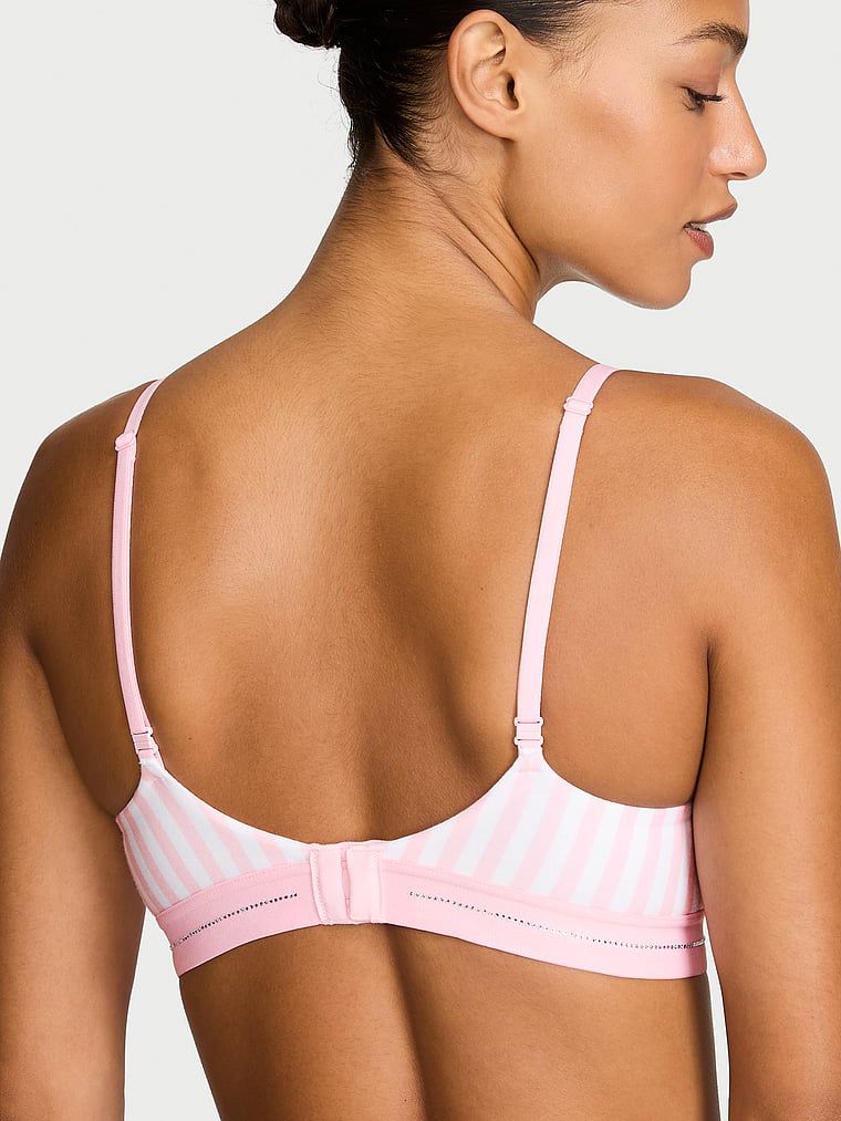 Signature Shine, sutien din bumbac ușor căptușit, fără sârmă. Produsul are o culoare cu model și provine din colecția de tricouri.