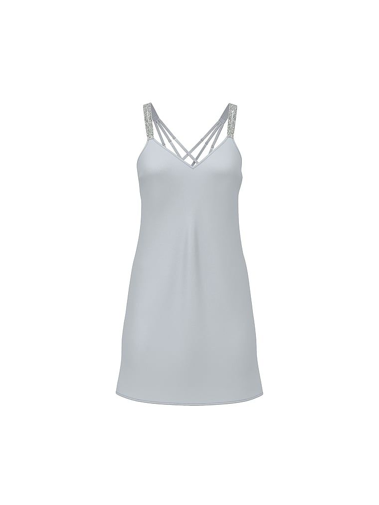Cămașă de noapte din satin cu bretele lucioase Gradient Shine Strap Slip. Produsul este de culoare gri și provine din colecția Very Sexy.