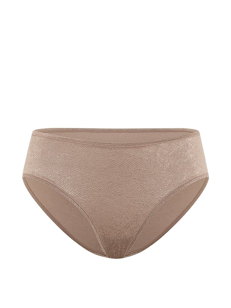 Chiloți de bikini cu talie medie, fără apariție. Produsul este de culoare maro și provine din colecția No-Show.