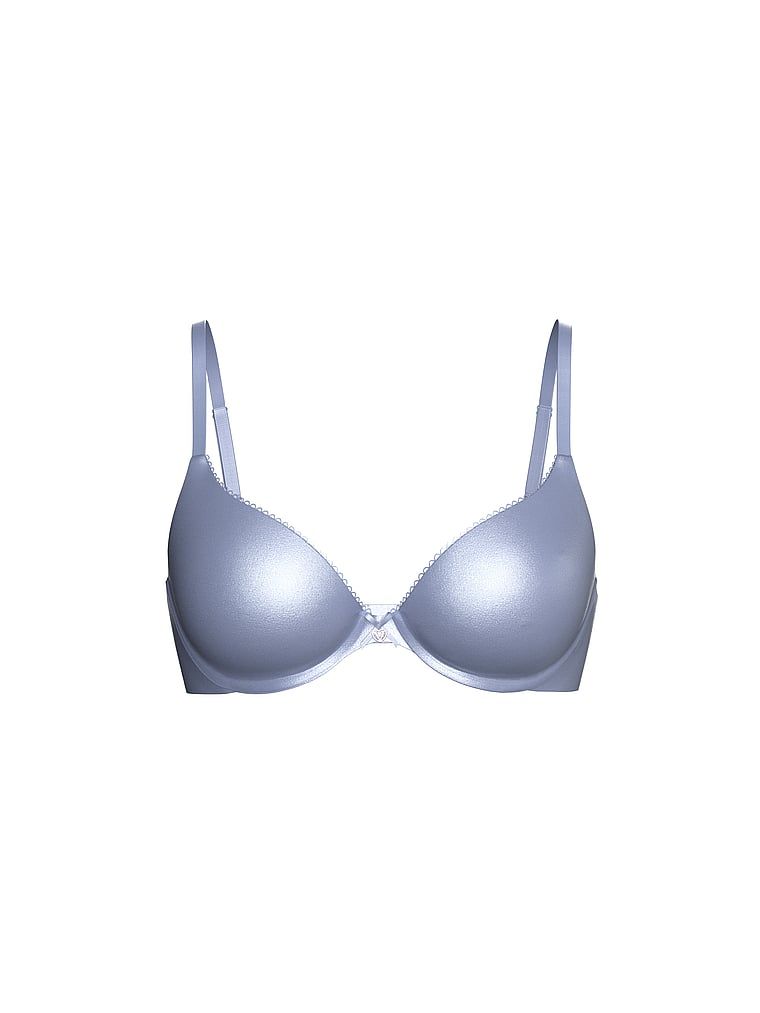 Invisible Lift, sutien neted demi fără căptușeală. Produsul este de culoare mov și provine din colecția Body by Victoria.
