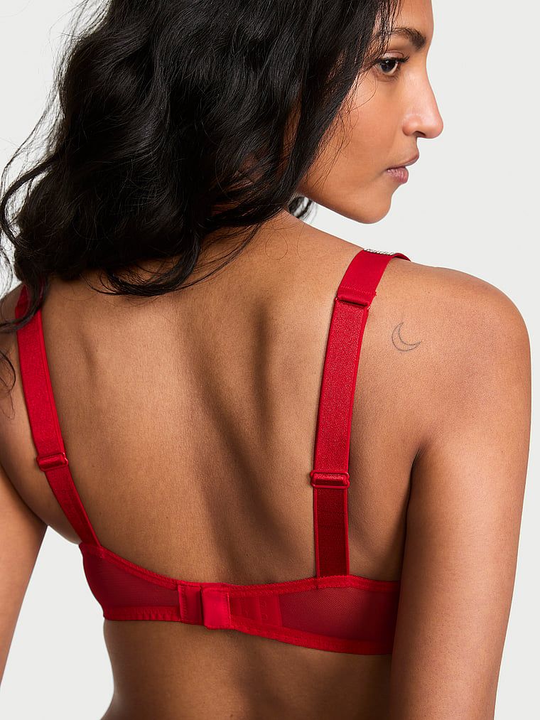 Sutien cu dantelă push-up care mărește pentru 2 mărimi Bombshell Shine Strap. Produsul este roșu și provine din colecția Very Sexy.