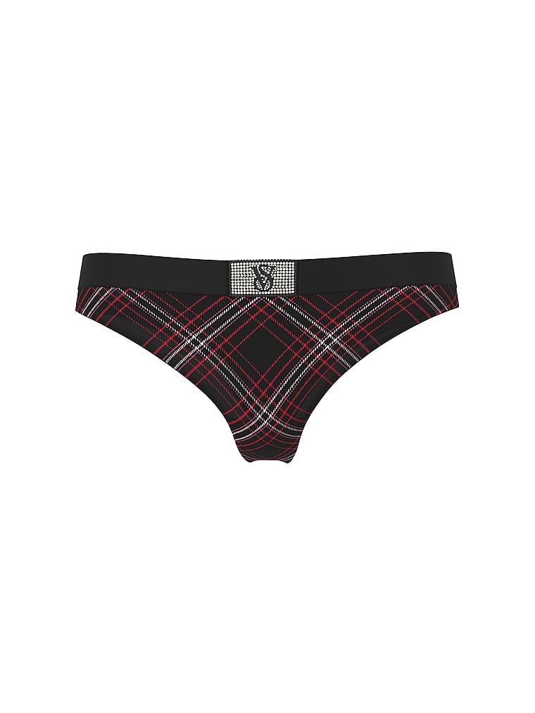 Tanga din bumbac cu logo Shine Patch Velvet. Produsul este modelat și provine din colecția Body by Victoria.