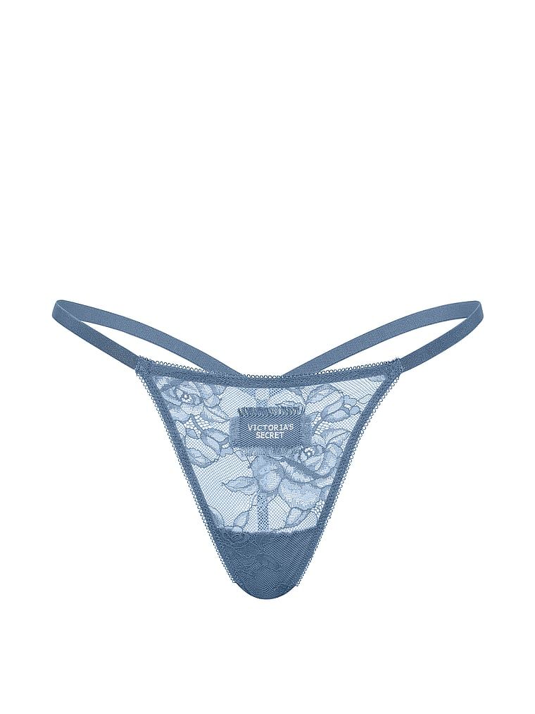 Tanga din dantelă cu patch de denim. Produsul este de culoare albastră și provine din colecția Very Sexy.