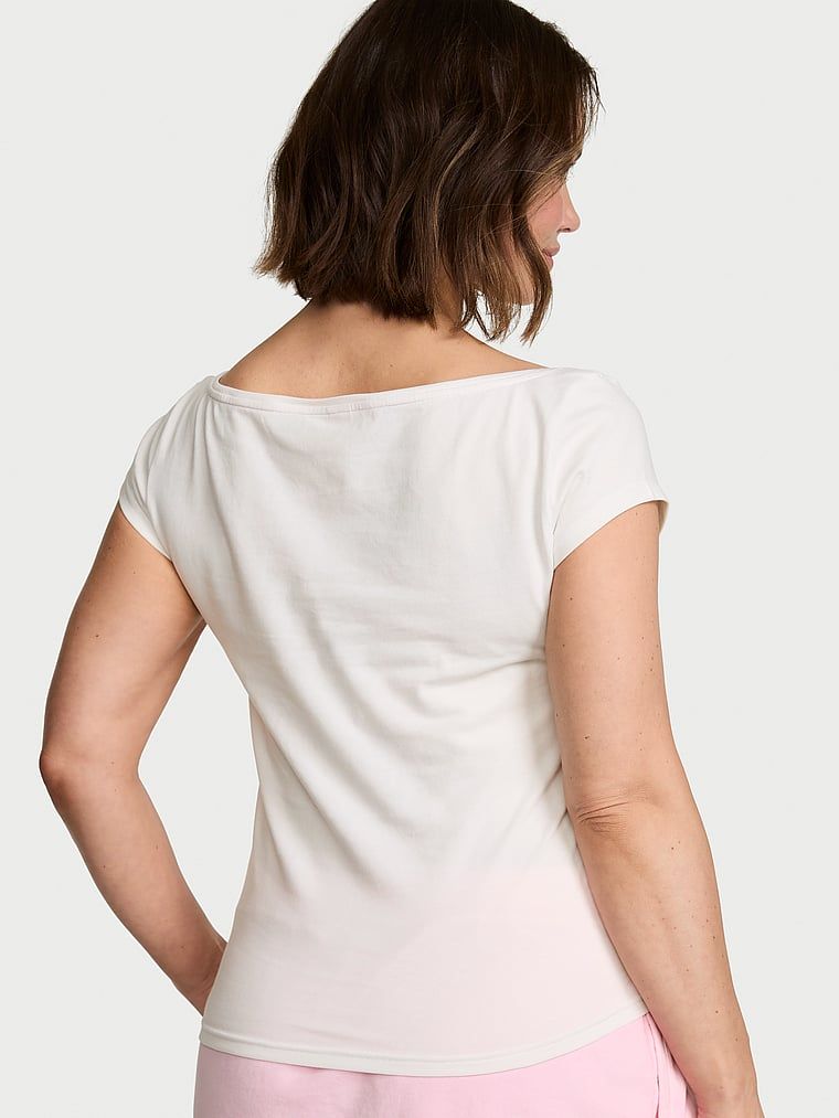 Tricou de bumbac cu decolteu de barcă, decolteu Boatneck. Produsul este alb și provine din colecția Angel Essentials.