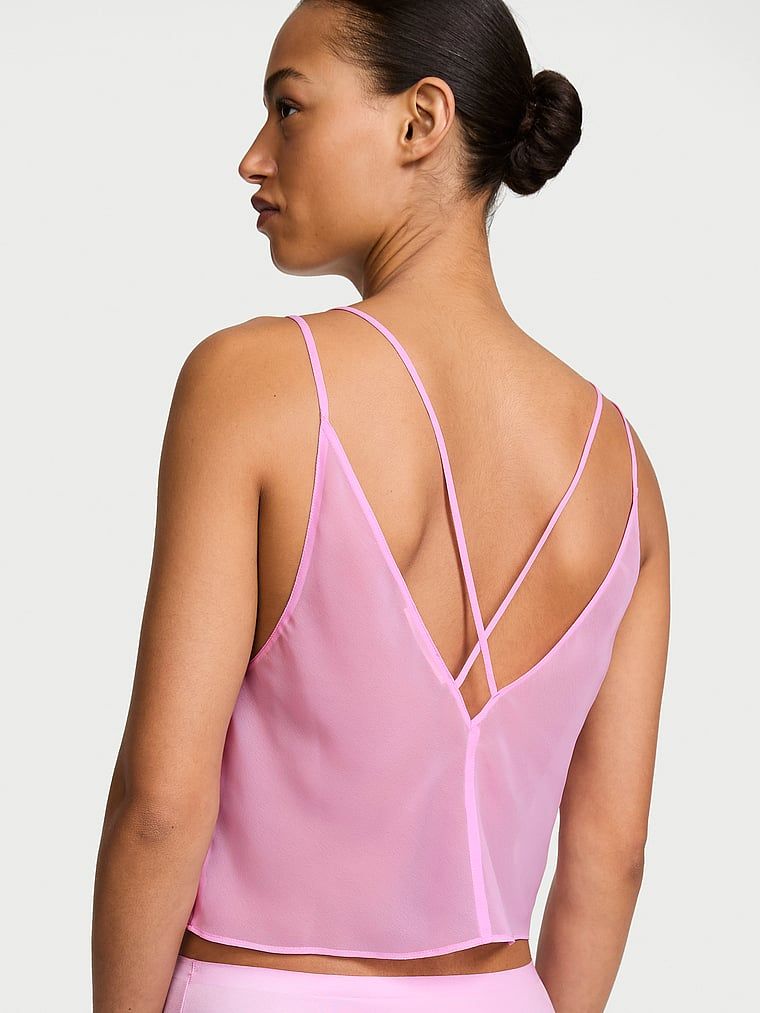 Bluză din șifon pentru somn. Produsul este roz și provine din colecția Victoria's Secret.