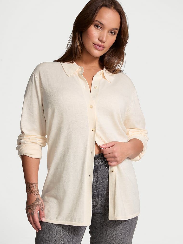 Victoria's Secret Bluză cu nasturi Luxe Creme Knit