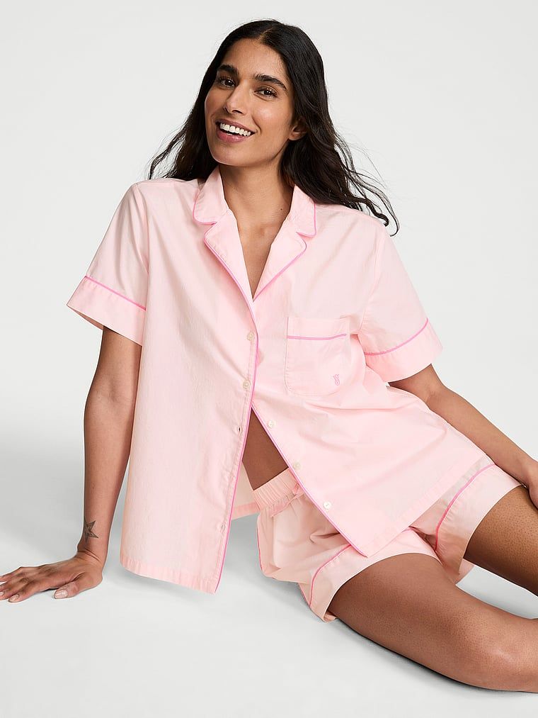 Pijamale din bumbac cu pantaloni scurți Heritage. Produsul este roz și provine din colecția Victoria's Secret.