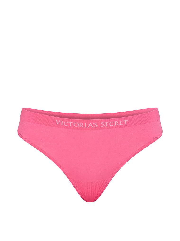 Tanga fără cusură. Produsul este roz și provine din colecția Seamless (Seamless Collection).