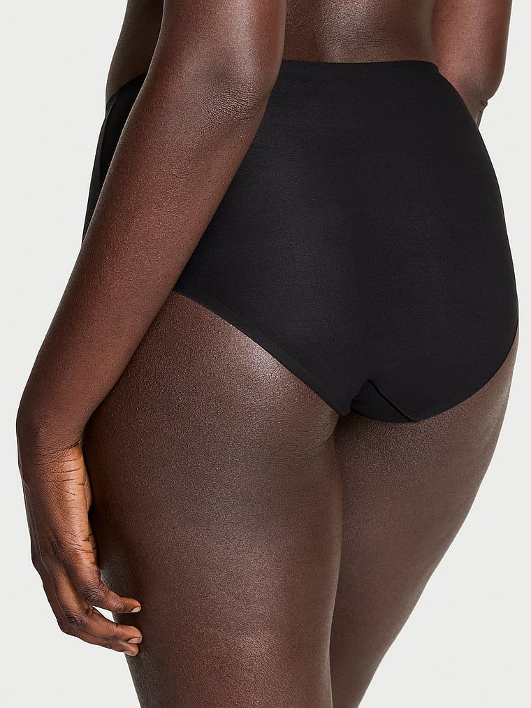 Chiloți cu talie înaltă Flex. Produsul este negru și provine din colecția Body by Victoria.