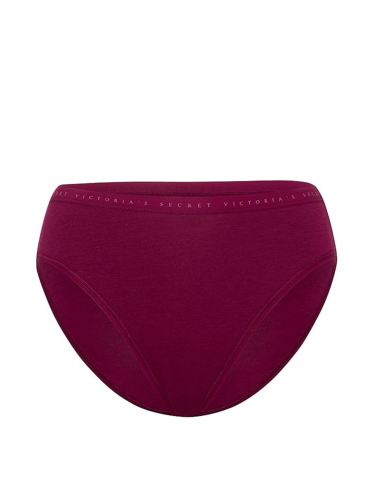 Chiloți din bumbac cu picioare înalte, pantaloni scurti cu picior înalt. Produsul este roz și provine din colecția Victoria's Secret.