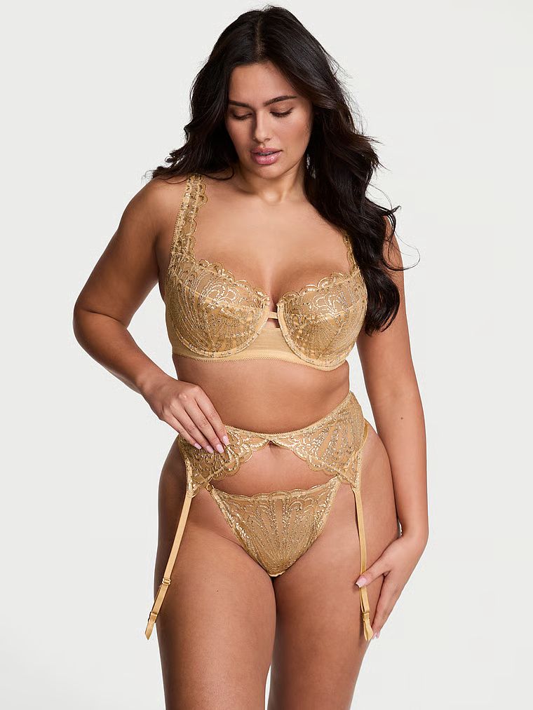 Jartieră showgirl. Produsul este modelat și provine din colecția Very Sexy.