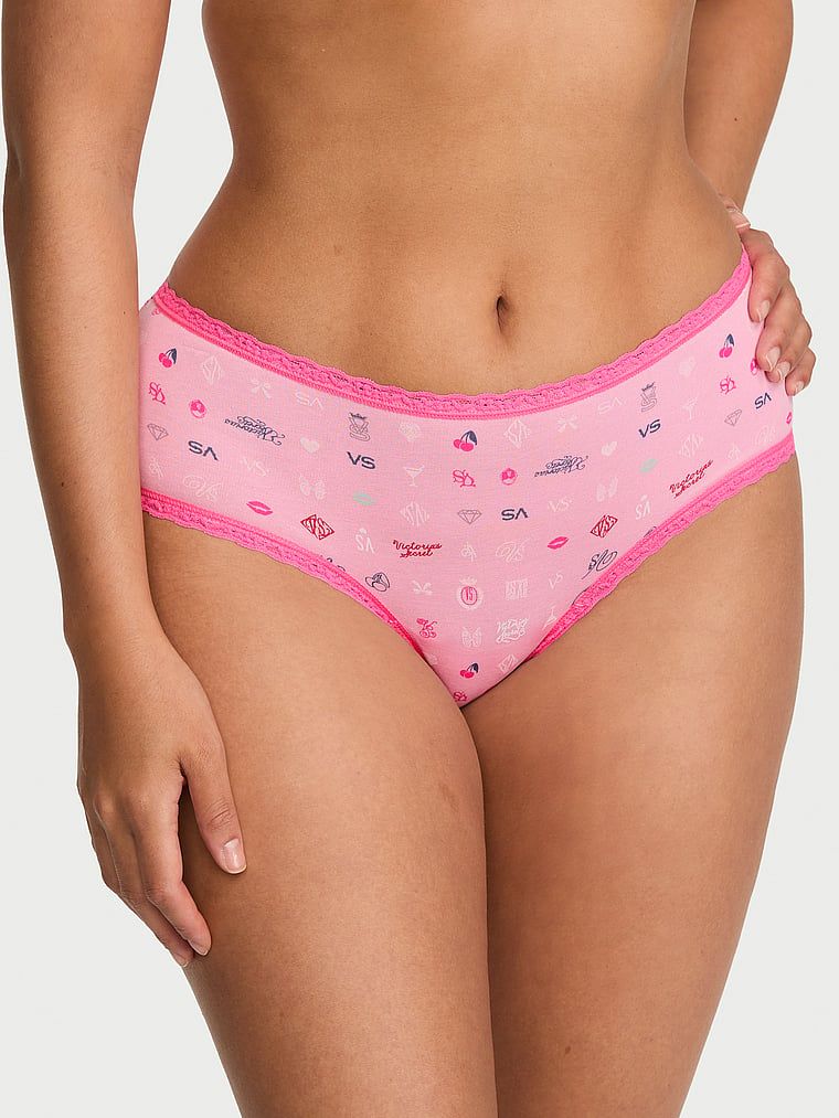 Chiloți de bumbac cu dantelă pe margini, dantelă-talie obraznică. Produsul are o culoare cu model și provine din colecția Lace Trim.