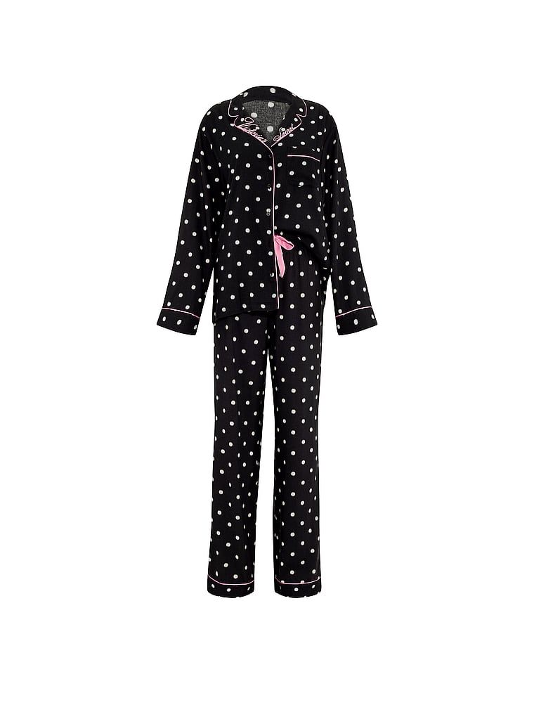 Pijamale din flanel cu pantaloni lungi. Produsul are o culoare cu model și provine din colecția Victoria's Secret.