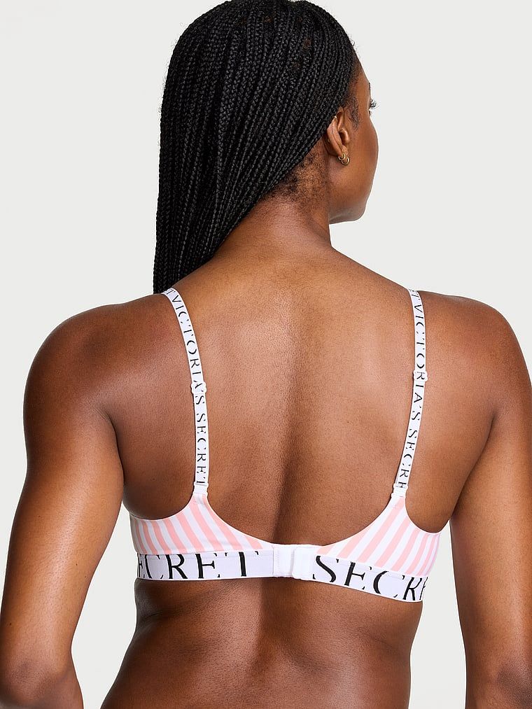 CoolBra Demi ușor căptușit. Produsul este modelat și provine din colecția de tricouri.