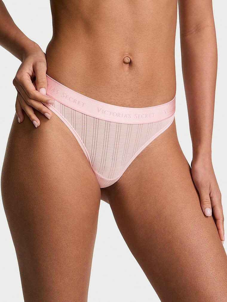 Tanga din stil SoSoft Ultra-Fine Logo. Produsul este roz și provine din colecția Bumbac.