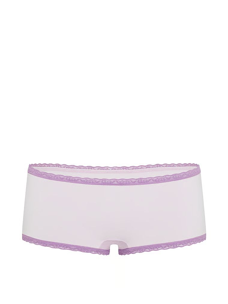 Pantaloni scurți de bumbac cu dantelă pe margini: Boyshort cu margini din dantelă. Produsul este de culoare mov și provine din colecția Lace Trim.
