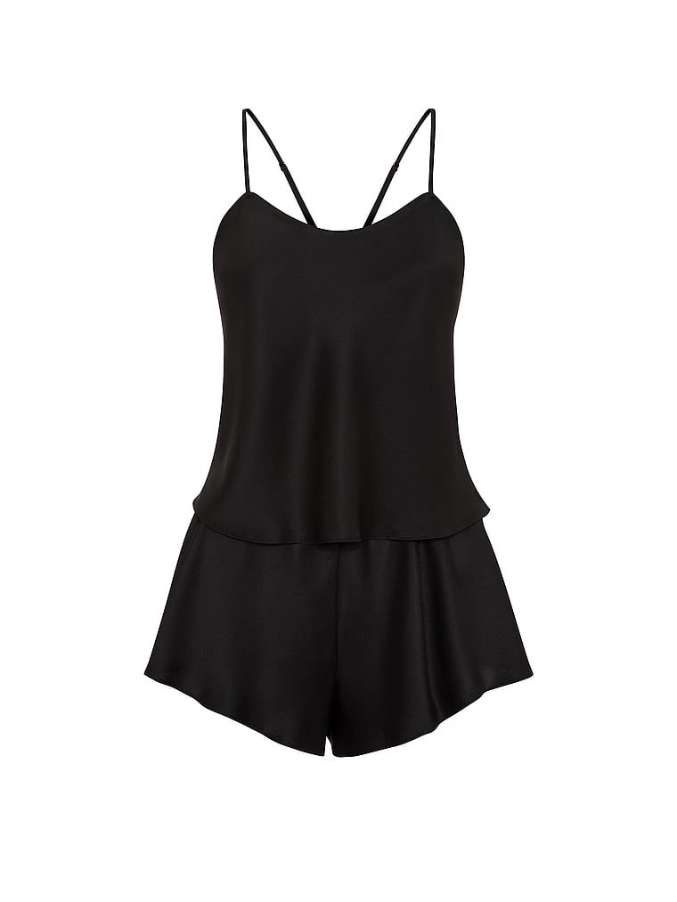 Set Cami Set de dormit din satin. Produsul este negru și provine din colecția Victoria's Secret.