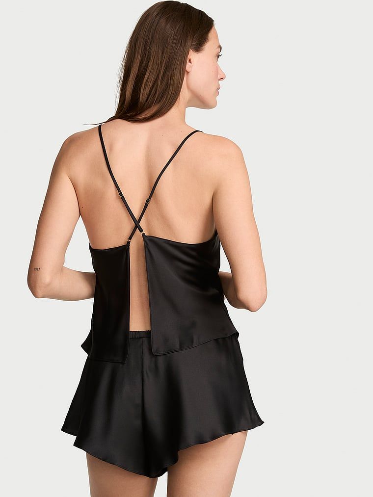 Set Cami Set de dormit din satin. Produsul este negru și provine din colecția Victoria's Secret.