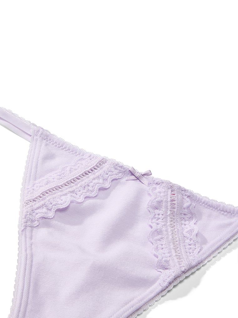 Tanga de bumbac cu inserții Lace-Trim. Produsul este de culoare mov și provine din colecția Victoria's Secret.