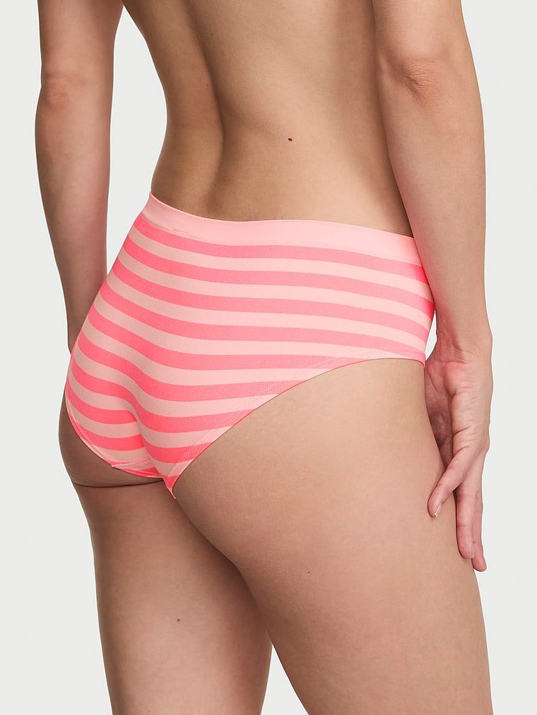 Chiloți fără cusură Hiphugger fără cusură. Produsul este modelat și provine din colecția Seamless (Seamless Collection).