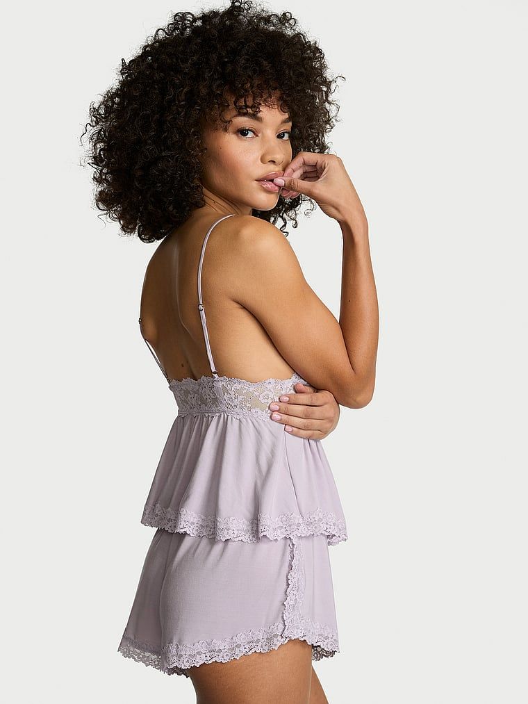 Set de dormit modal - top cu bretele și pantaloni scurți SoSoft. Produsul este de culoare mov și provine din colecția Victoria's Secret.
