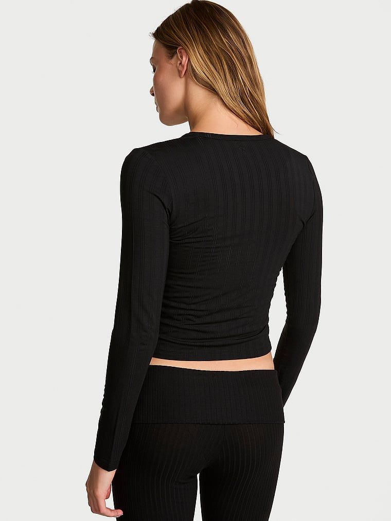 Pulover modal închis cu nasturi SoSoft Ultra-Fin. Produsul este negru și provine din colecția Victoria's Secret.