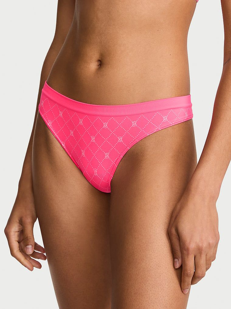 Tanga fără cusură. Produsul are o culoare cu model și provine din colecția Seamless (Seamless Collection).