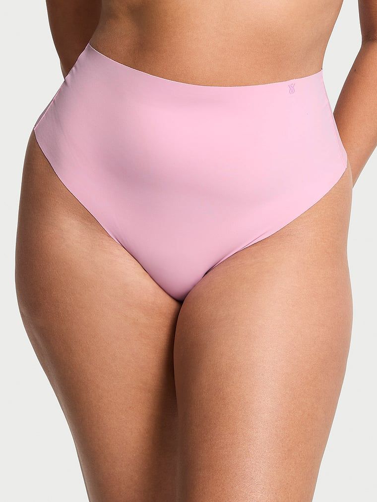 Tanga fără cusături cu talie înaltă No-Show. Produsul este de culoare violet și provine din colecția No-Show.