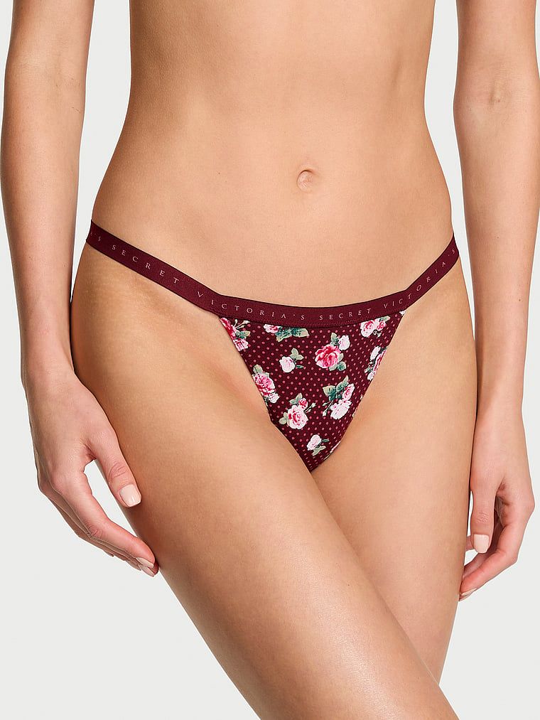 Tanga de bumbac elastic. Produsul este de culoare florală și provine din colecția Victoria's Secret.