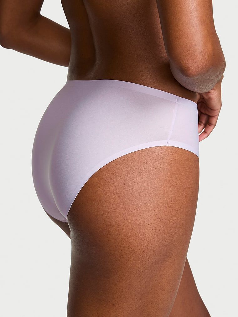 Chiloți de bikini din microfibră Flex. Produsul este de culoare mov și provine din colecția Body by Victoria.