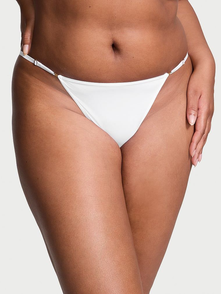 Chiloți cu bretele reglabile pentru bikini. Produsul este alb și provine din colecția Dream Angels.