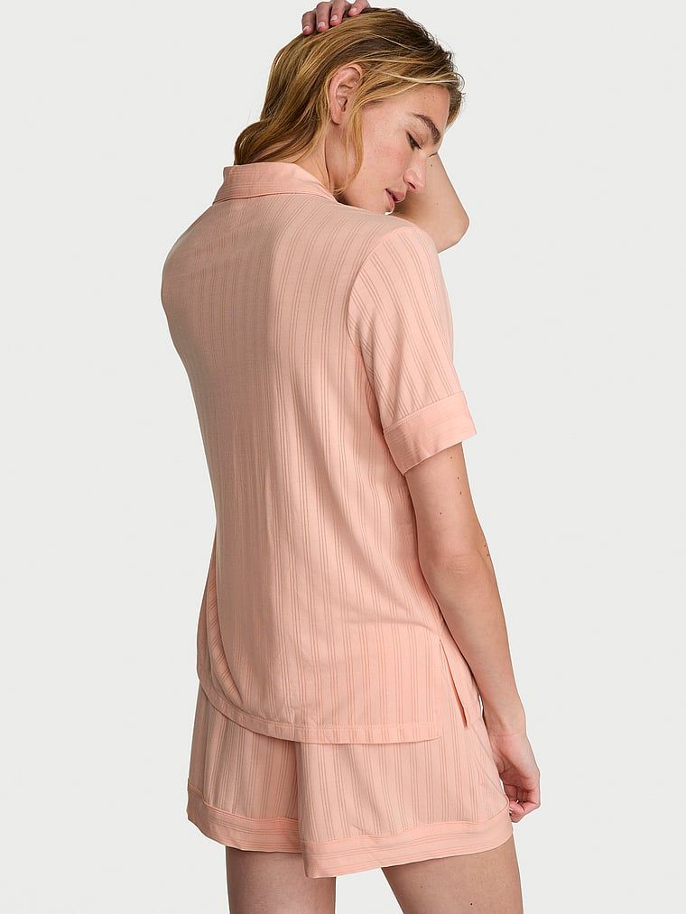 Pijamale modale cu pantaloni scurți SoSoft Ultra-Fine. Produsul este roz și provine din colecția Victoria's Secret.